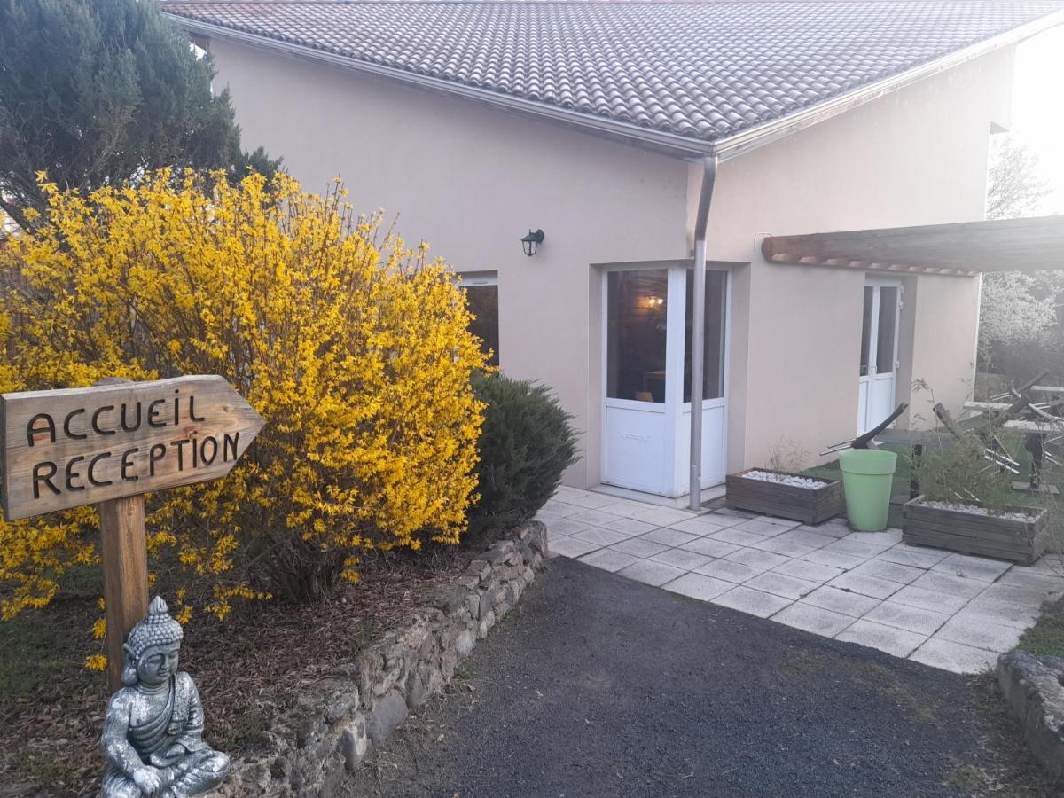 Hotel De L'Ile D'Amour Langeac Dış mekan fotoğraf