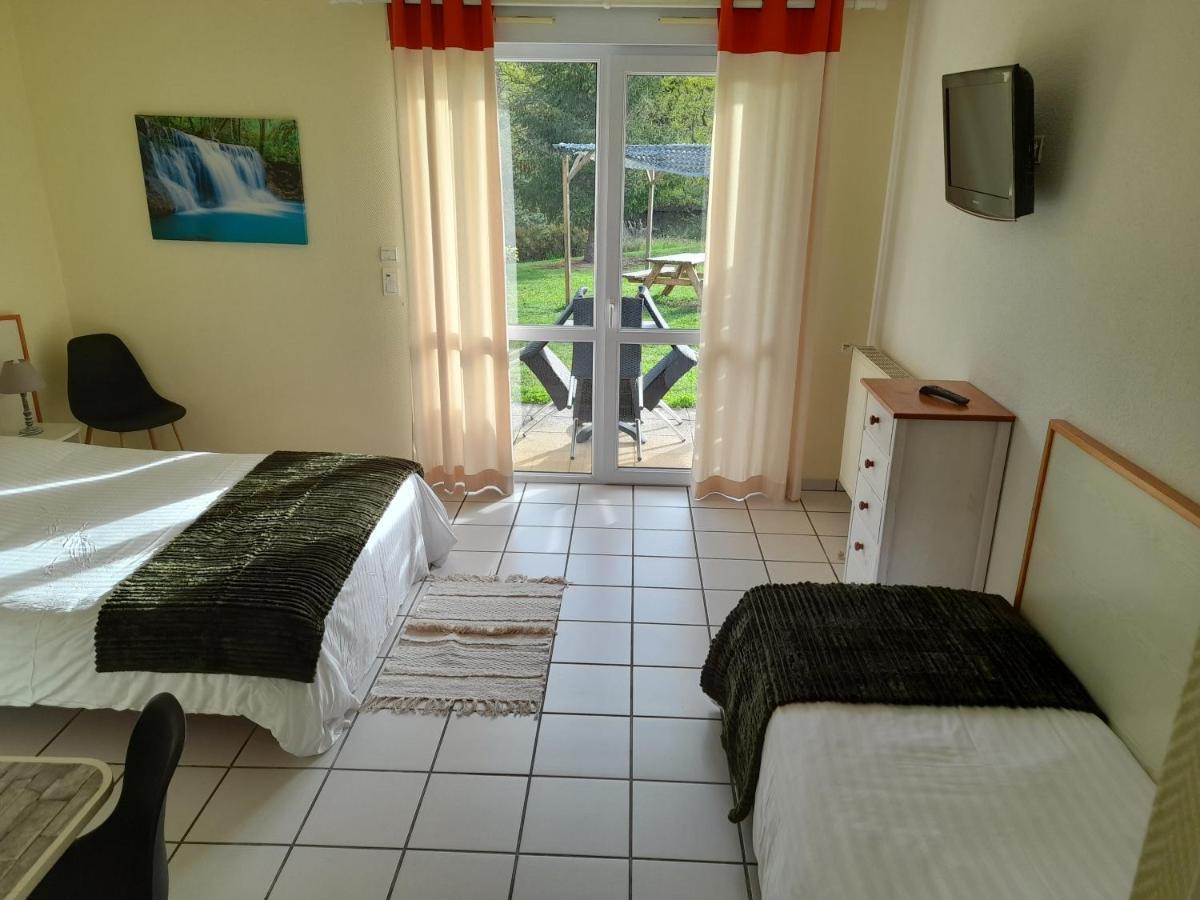 Hotel De L'Ile D'Amour Langeac Dış mekan fotoğraf